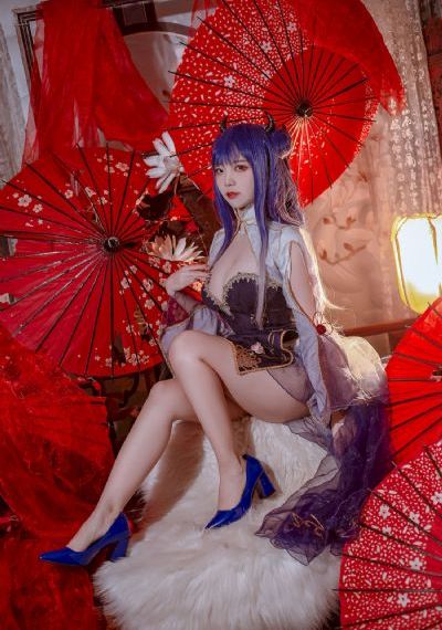 年轻的的小姨子
